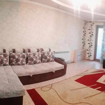Иляева 66 Парк Кен Баба Shymkent Ngoại thất bức ảnh